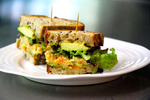 chickpea salad sandwich